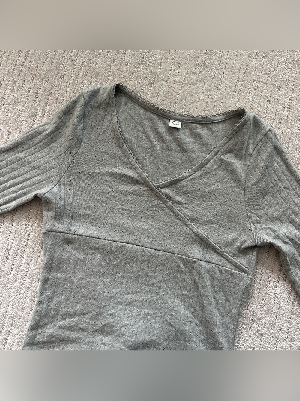 Sinoon Pointelle V-Neck Long Sleeve